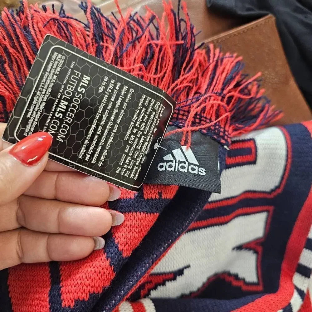 Adidas Red Bull Mens Soccer Scarf Red